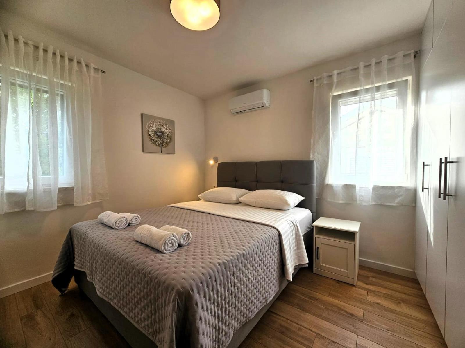 Apartments Miamare 2 Примоштен Номер фото