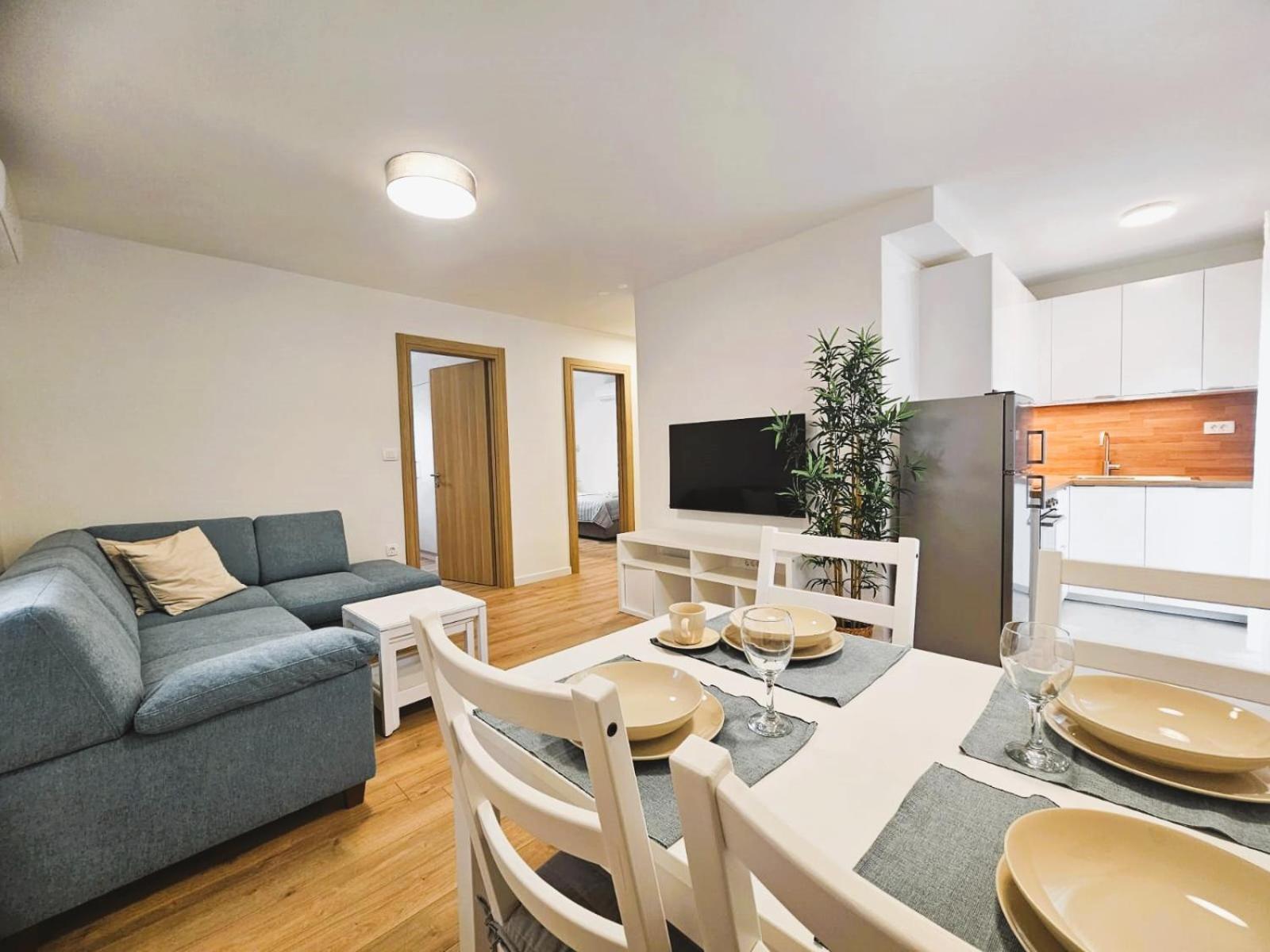 Apartments Miamare 2 Примоштен Экстерьер фото