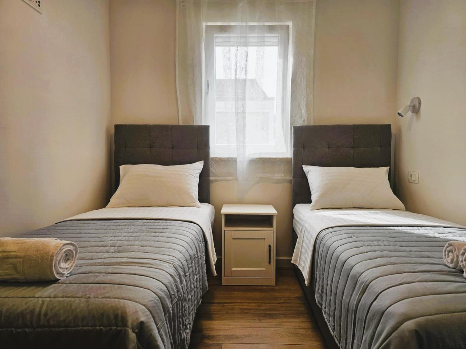 Apartments Miamare 2 Примоштен Экстерьер фото