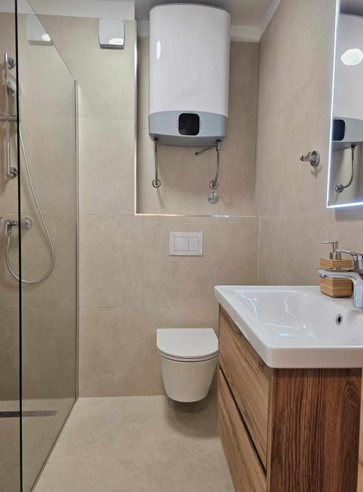 Apartments Miamare 2 Примоштен Экстерьер фото