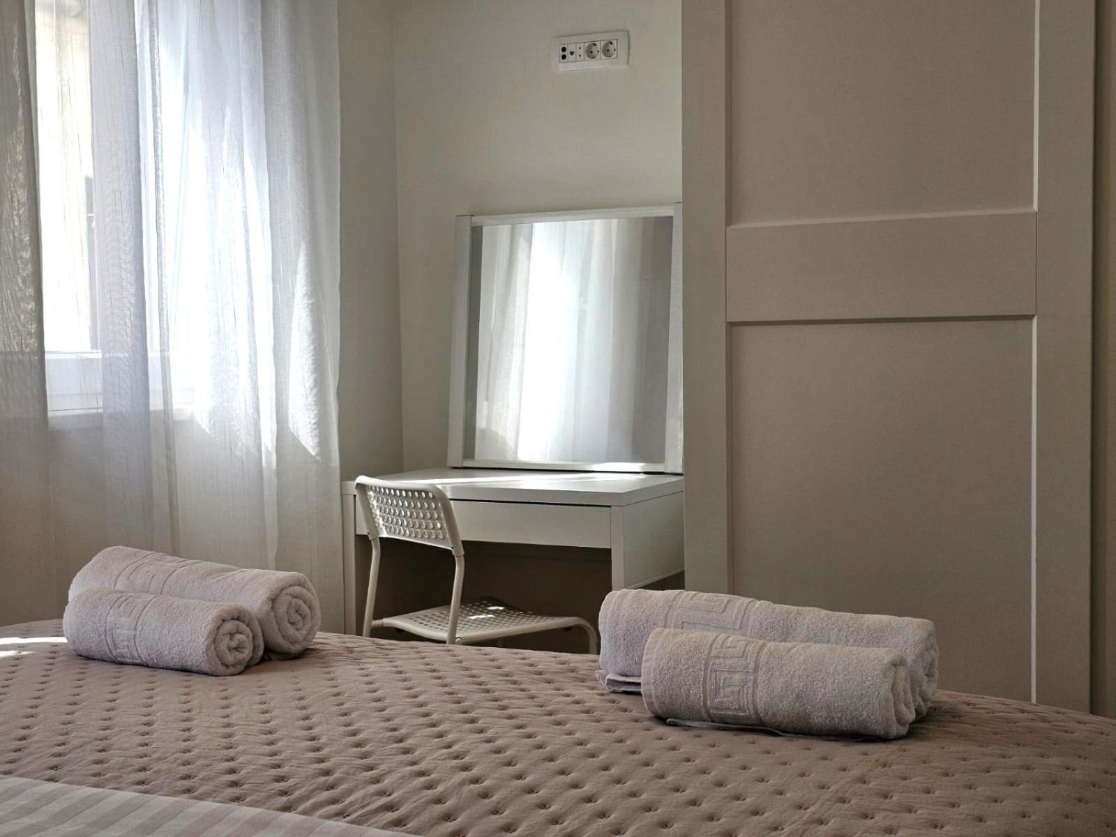 Apartments Miamare 2 Примоштен Экстерьер фото