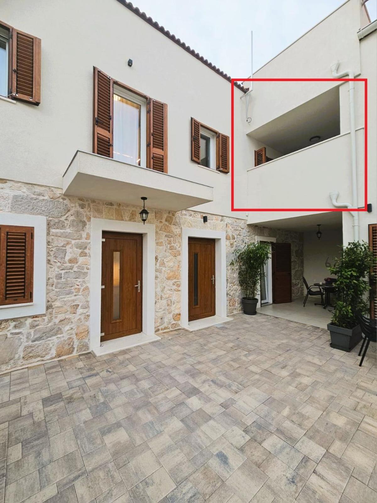 Apartments Miamare 2 Примоштен Экстерьер фото